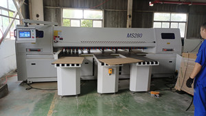 Woodworking Machinery Electronic <b>Wood</b> <b>Cutting</b> <b>Machine</b> 3300mm 3800mm Length Computer Automatic Beam Saw Gd3300 <b>Wood</b> Saw <b>Machine</b> - Product Image 3