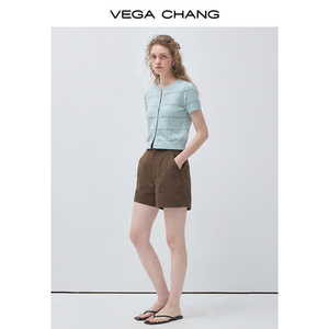 <span class=keywords><strong>Cardigan</strong></span> VEGA CHANG a Maniche Corte <span class=keywords><strong>Blu</strong></span> Chiaro con Collo Tondo e Lavorazione a Trecce per Donne, Dettaglio a Righe Dorate Metallizzate, Chiusura con Bottoni Frontali - Product Image 6