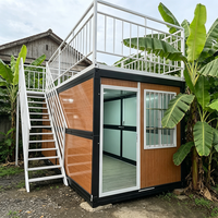 Maison préfabriquée pliable de type X personnalisable avec terrasse et escalier pour usage en appartement