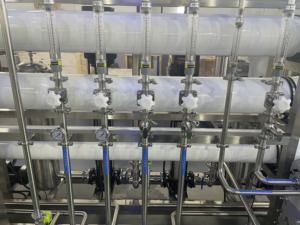 Osmose inverse industrielle verticale à deux étages RO grand filtre équipement <span class=keywords><strong>de</strong></span> traitement <span class=keywords><strong>de</strong></span> purification d'<span class=keywords><strong>eau</strong></span> pure désionisée - Product Image 4