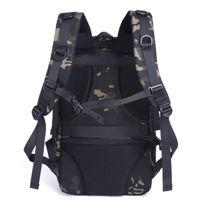 Mochila táctica de camuflaje grande Lupu, mochila impermeable para portátil con sistema Molle para actividades al aire libre, senderismo y camping. - Product Image 2