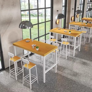 Juego de <span class=keywords><strong>Mesa</strong></span> y Sillas Cuadradas Pequeñas de Madera Sólida Americana para Cafetería y Tienda de Té con Leche, Personalizable - Product Image 4