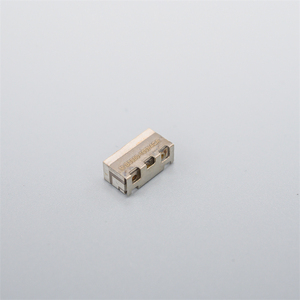 Filtro de cerámica dieléctrico de baja pérdida con paso de banda personalizado de 1072-1107MHz - Product Image 5