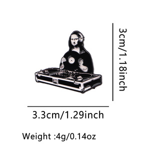 Badge en émail créatif et amusant <span class=keywords><strong>DJ</strong></span> Mona Lisa, motif de la célèbre peinture de la Dame, avec platine vinyle et mélangeur - Product Image 6