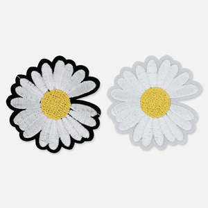 Parche Bordado de Flores, Parches de Bordado de Margaritas Blancas para Coser o Planchar en Ropa Personalizada - Product Image 3