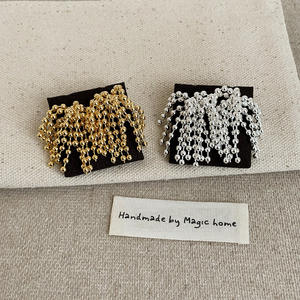 Borla de moda Cuenta de alta calidad 18K Chapado en oro Invierno Hipoalergénico Acero inoxidable 316L Pendientes de aro geométricos Oro blanco - Product Image 1