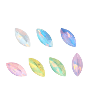 Accessoires vestimentaires semi-finis à faire soi-même, incrustés de diamants, avec des morceaux de verre diamanté super brillant couleur moka. - Product Image 4