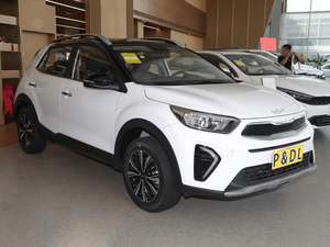 Kia Stonic Facelift Sunroof Edition 1.4L Auto SUV 2021 2022 LHD Mobil Bekas China Grosir Surat Lengkap - Product Image 3