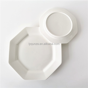 <span class=keywords><strong>Assiette</strong></span> à dîner <span class=keywords><strong>octogonale</strong></span> en céramique <span class=keywords><strong>blanche</strong></span> de 11 pouces, 26 cm, <span class=keywords><strong>assiette</strong></span> carrée <span class=keywords><strong>octogonale</strong></span> pour servir le steak, pour restaurant, vaisselle de table à domicile - Product Image 3