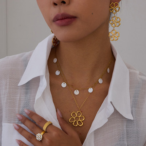 MS Châu Âu Mỹ titan thép đồ trang sức đơn giản cao cấp hoa Vòng cổ phai Bông Tai Ánh sáng sang trọng với mô hình thực vật - Product Image 2