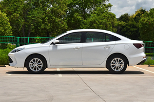 Venta al por Mayor de Vehículos Chinos Baratos con <span class=keywords><strong>Volante</strong></span> a la Izquierda, Automáticos, de Gasolina, Roewe I5 2024 2025 2026, Sedán de Gasolina, Autos Usados y Nuevos en Venta - Product Image 5