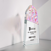 Trophée en cristal coloré en promotion, design créatif, récompense en verre pour équipe exceptionnelle, plaque d'honneur pour concours annuel et gala, vente en gros