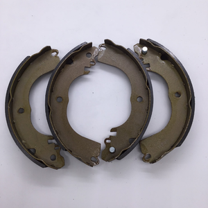 Zapatas de freno de tambor de piezas de automóvil para NISSAN TIIDA BLUEBIRD LIVINA <span class=keywords><strong>MARCH</strong></span> SUNNY 44060-ED025 44060-ED026 4600A025 4600A025 4600A026 - Product Image 2