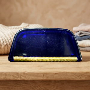 AA0172 Peine para Quitar Pelusas de la Ropa | Removedor de Pelusas de Plástico Azul, Peine Manual Portátil para el Cuidado de la Ropa de Lana, Diseño Simple - Product Image 2