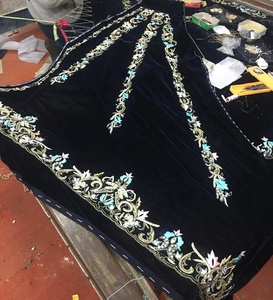 Belle mariée Lehenga Choli Trail lourd Zardozi broderie étage longueur acétate matériel ATIYA LIBAS marque pour robe de mariée - Product Image 5