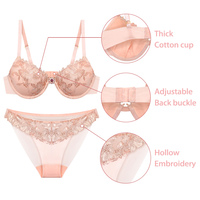ODM OEM Vente en gros Ensemble de lingerie élégante pour femmes en dentelle violet clair, ensemble de soutien-gorge sexy brodé pour femmes grandes tailles