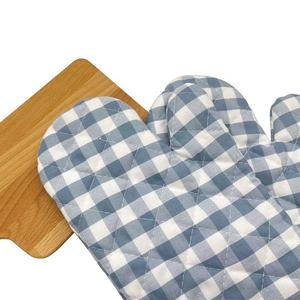 Mitaines de four bleues à carreaux français résistantes à la chaleur et antidérapantes de qualité alimentaire 100% coton mitaines de cuisine personnalisables vente en gros - Product Image 2