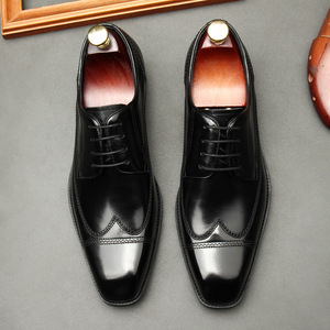 Mocasines Retro para Hombre, Estilo Japonés Inspirado en el Canguro, de Punta Puntiaguda, Ligeros, Antideslizantes, Transpirables, con Diseño de Parches, para Oficina y Carrera Profesional - Product Image 1