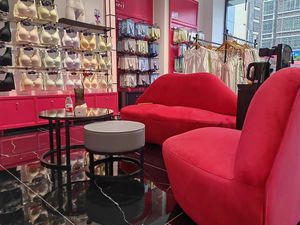 Modernes rotes lippen förmiges Samts ofa Luxus-Wohnzimmer couch Einzigartige Designer möbel Bequemer heißer Verkauf Großhandels preis - Product Image 3