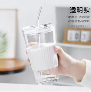 Mug de voyage réutilisable isotherme noir de 16 oz, verre à boire ambré pour café froid avec couvercle et paille en verre - Product Image 6