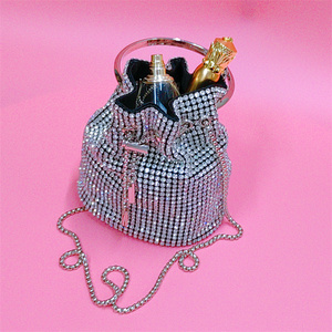 2024 nouvelle mode luxe sacs à bandoulière pour femmes Portable bandoulière épaule seau sac élégant paillettes pochette - Product Image 5