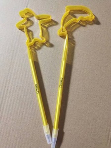 Bolígrafo publicitario al por mayor con forma de diente, bolígrafo de plástico para promociones de clínicas dentales - Product Image 2