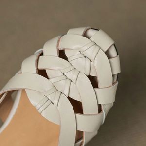 Fashion Weave Anti-Slippery Genuine Leather Sandals for Women Comfortable <b>Flats</b> Toe Shoes 2025 <b>Summer</b> Hollowed Roman Style Green - Product Image 6