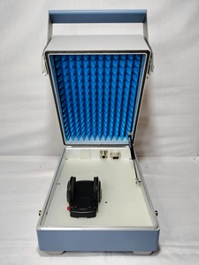 Cámara Blindada Usada R&S Rohde & Schwarz CMU-Z11 CMUZ11 1150.1008.02 - Product Image 3