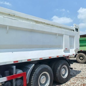 Camion benne Shacman F3000 X460 blanc 8x4 diesel neuf à déchargement arrière avec boîte de vitesses, moteur, pompe et roulement - Product Image 4