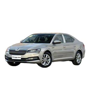 <span class=keywords><strong>Skoda</strong></span> <span class=keywords><strong>Superb</strong></span> <span class=keywords><strong>2021</strong></span> TSI280 DSG Comfort, Sedán de 5 Plazas, Asientos Resistentes, Calefacción, Bajo Consumo, Opciones de Calidad a Bajo <span class=keywords><strong>Precio</strong></span> - Product Image 1