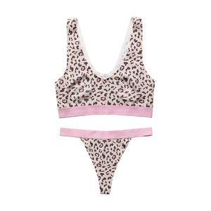 Conjunto de sujetador push-up inalámbrico de seda fría sexy con tanga, diseño transpirable tejido, sin espalda, cierre lateral, nailon/spandex, estampado de leopardo - Product Image 2