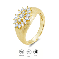 Luxuriöser S925 Silber Vergoldeter Gebürsteter Breiter Ring mit Runden & Marquise Moissaniten Blumencluster Damen Party Geschenk Feiner Schmuck