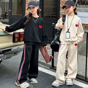 Tenue pour filles automne à la mode grands enfants 2026 nouveau sweat-shirt et <span class=keywords><strong>pantalon</strong></span> de sport pour enfants à la mode pour filles Cool à la mode ensemble deux pièces - Product Image 2