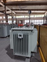 Transformateur immergé dans l'huile 11 kV triphasé série S11 30 kVA 2500 kVA entièrement scellé pour distribution