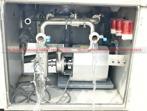 4x4 HOWO Full Wheel Drinking <strong>Milk</strong> Truck With SS304-2B Stainless Steel Tank Food Grade Tank for Fresh <strong>Milk</strong> Transport - Product Image 6