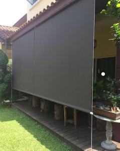 Persianas Verticales Motorizadas Eléctricas al por Mayor, Marco de Aluminio, Poliéster Liso, para Ventanas/Pérgolas/Jardín - Instalación Exterior - Product Image 1