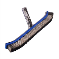 Brosse de nettoyage de piscine à tête sous vide en acier inoxydable 304 de 18 pouces de haute qualité, durable et efficace