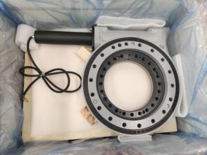 LYJW - Accionamiento de Giro de Alta Calidad para Seguidor <span class=keywords><strong>Solar</strong></span> SE14, Accionamientos de Giro con Engranaje Helicoidal - Product Image 3