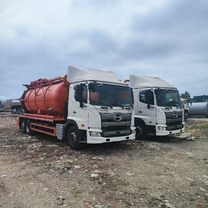Camion-citerne à vide <span class=keywords><strong>pour</strong></span> eaux usées de marque japonaise, camion <span class=keywords><strong>aspirateur</strong></span> <span class=keywords><strong>pour</strong></span> eaux usées, camion-citerne à vide à vendre - Product Image 3