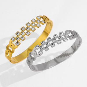 Pulsera de Acero Inoxidable con Baño de Oro de 18K y Circonita, Diseño Moderno, Antideslustre, para Mujer - Product Image 1