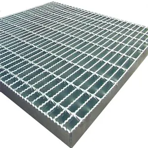 Heavy duty grates tấm bê tông Grating mạ kẽm ngoài trời cầu thang bước treads chống ăn mòn sắt cầu thang kim loại