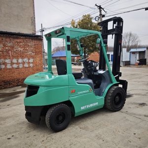 รถยกมิตซูบิชิ FD30 มือสอง ขนาด 3 ตัน เครื่องยนต์ดีเซล เสาไฮดรอลิกสองท่อน ยางตัน - Product Image 6