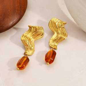Pendientes Colgantes Ondulados Chapados en Oro con Gema de Resina, Joyería de Moda para Fiesta - Product Image 4