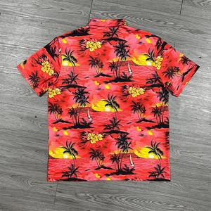 เสื้อโปโลพิมพ์ลายดอกไม้และต้นมะพร้าวแบบเต็มตัว สไตล์ฮาวายสำหรับผู้ชาย รับทำโลโก้ตามสั่ง - Product Image 2