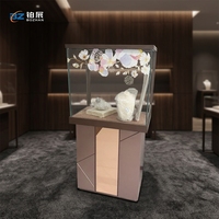 Vitrine de présentation de bijoux en verre personnalisée, boutique de luxe, comptoir de présentation sur piédestal