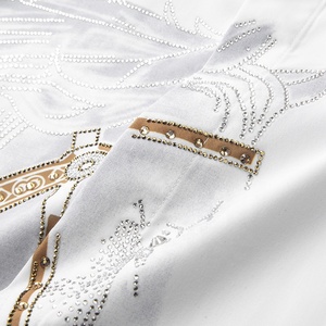 Chemise tendance pour homme à manches longues, style décontracté, imprimé animal, style anglais, avec strass, coupe ajustée, infroissable et sans repassage - Product Image 3