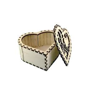 Wholesale Heart Shaped Jewellery Wooden Storage Box Wooden Gift Card Box Handcrafted Wooden Box Decorative