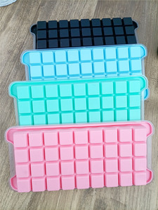 Stampo in silicone per cubetti di ghiaccio a 36 cavità con coperchio siliconi per uso alimentare con stampo per cubetti di ghiaccio riscaldati a freddo con coperchio rimovibile a prova di schizzi - Product Image 6