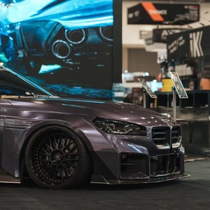 ชุดแต่งคาร์บอนไฟเบอร์สำหรับ BMW G87 M2 รุ่นอัพเกรด ZE Style ประกอบด้วยลิ้นกันชนหน้า ดิฟฟิวเซอร์ สปอยเลอร์ ซุ้มล้อแบบไวด์บอดี้ สำหรับ G87 M2 รุ่นใหม่ - Product Image 6