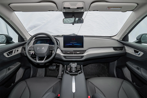 Hongqi <span class=keywords><strong>EQM</strong></span> 5 2024, Auto Usado, Sedán Eléctrico de Lujo, Equipamiento de Alta Gama, 4x4, Volante a la Izquierda, Disponible y en Oferta en China - Product Image 3